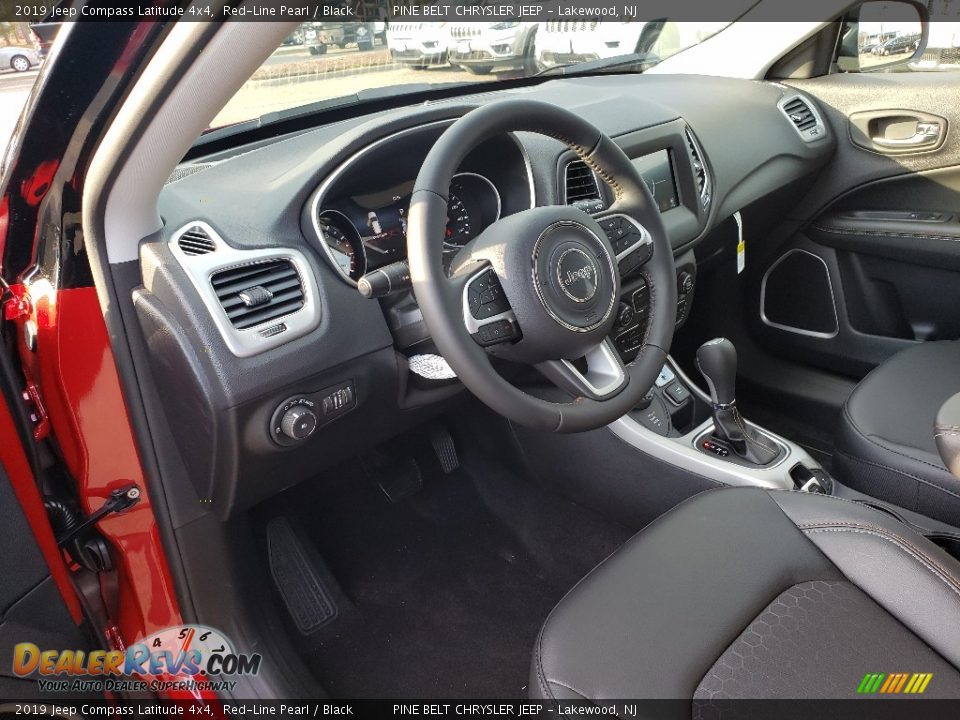 2019 Jeep Compass Latitude 4x4 Red-Line Pearl / Black Photo #7