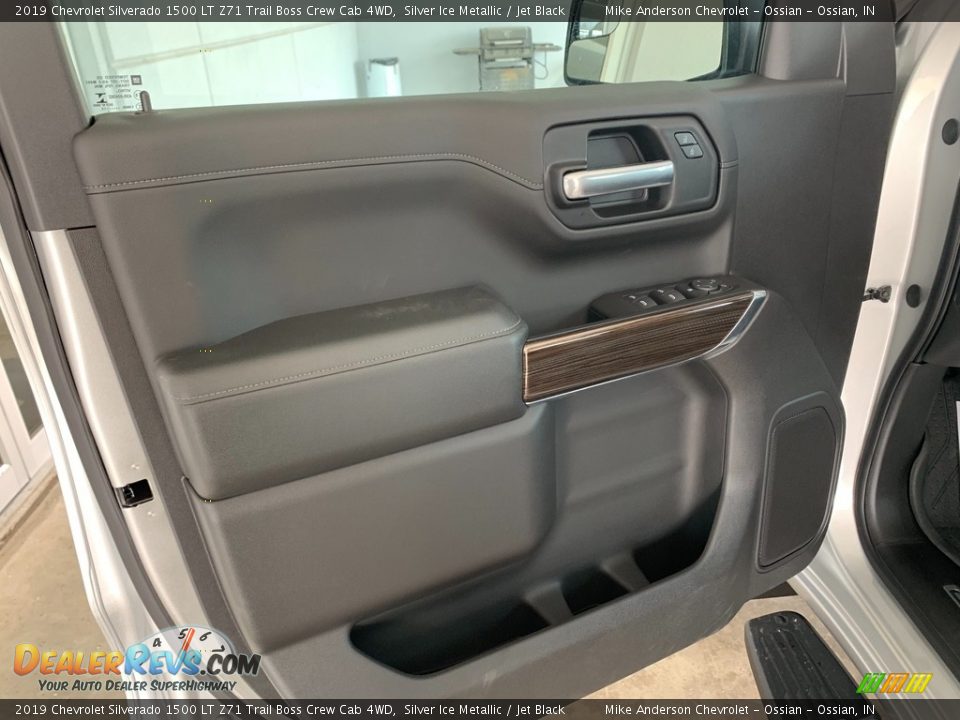 2019 Chevrolet Silverado 1500 LT Z71 Trail Boss Crew Cab 4WD Silver Ice Metallic / Jet Black Photo #21