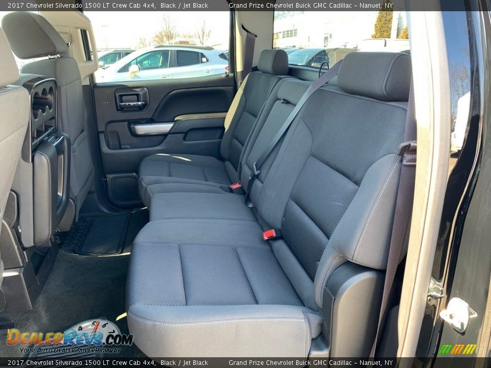 2017 Chevrolet Silverado 1500 LT Crew Cab 4x4 Black / Jet Black Photo #12