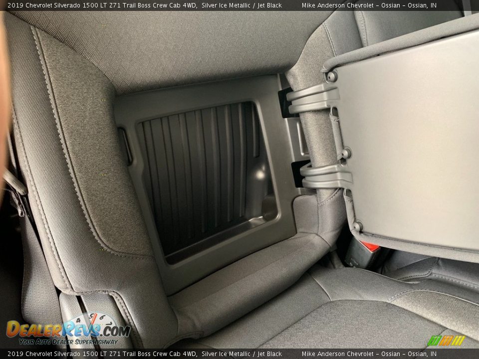 2019 Chevrolet Silverado 1500 LT Z71 Trail Boss Crew Cab 4WD Silver Ice Metallic / Jet Black Photo #25