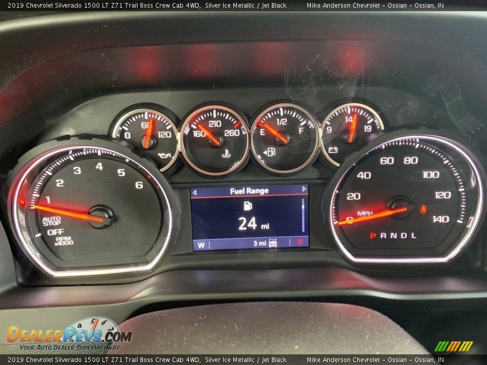 2019 Chevrolet Silverado 1500 LT Z71 Trail Boss Crew Cab 4WD Silver Ice Metallic / Jet Black Photo #31