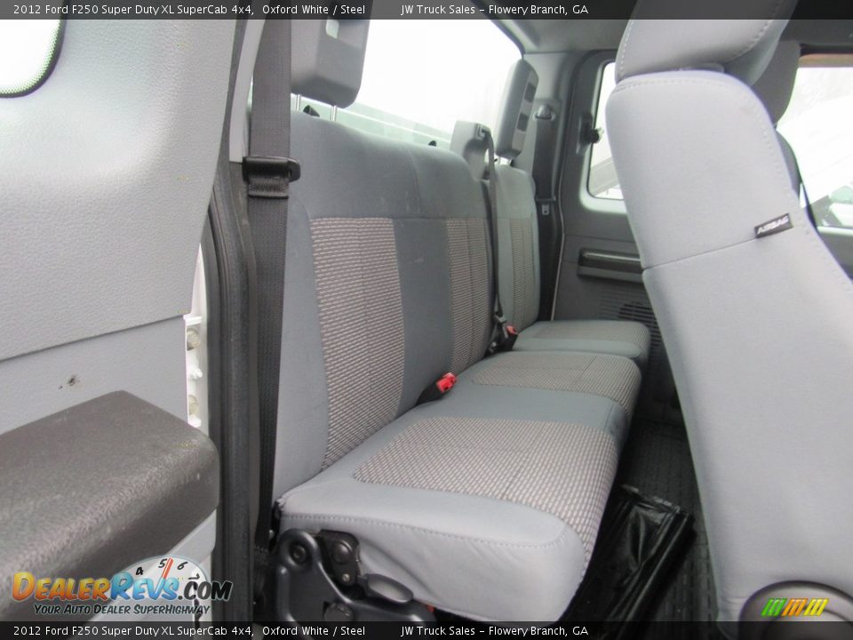 2012 Ford F250 Super Duty XL SuperCab 4x4 Oxford White / Steel Photo #32