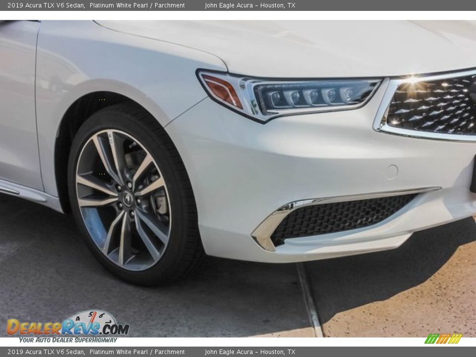 2019 Acura TLX V6 Sedan Platinum White Pearl / Parchment Photo #11