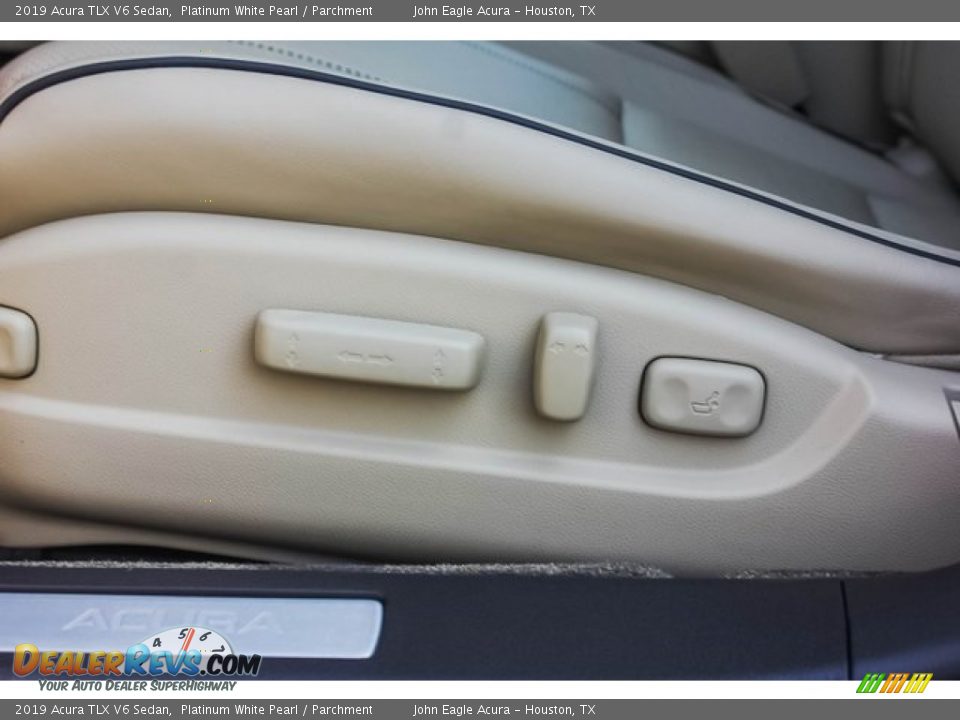 2019 Acura TLX V6 Sedan Platinum White Pearl / Parchment Photo #13