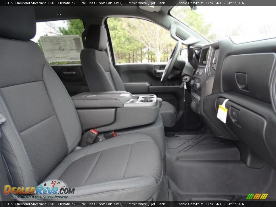 2019 Chevrolet Silverado 1500 Custom Z71 Trail Boss Crew Cab 4WD Summit White / Jet Black Photo #26