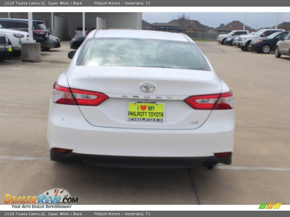 2018 Toyota Camry LE Super White / Black Photo #7