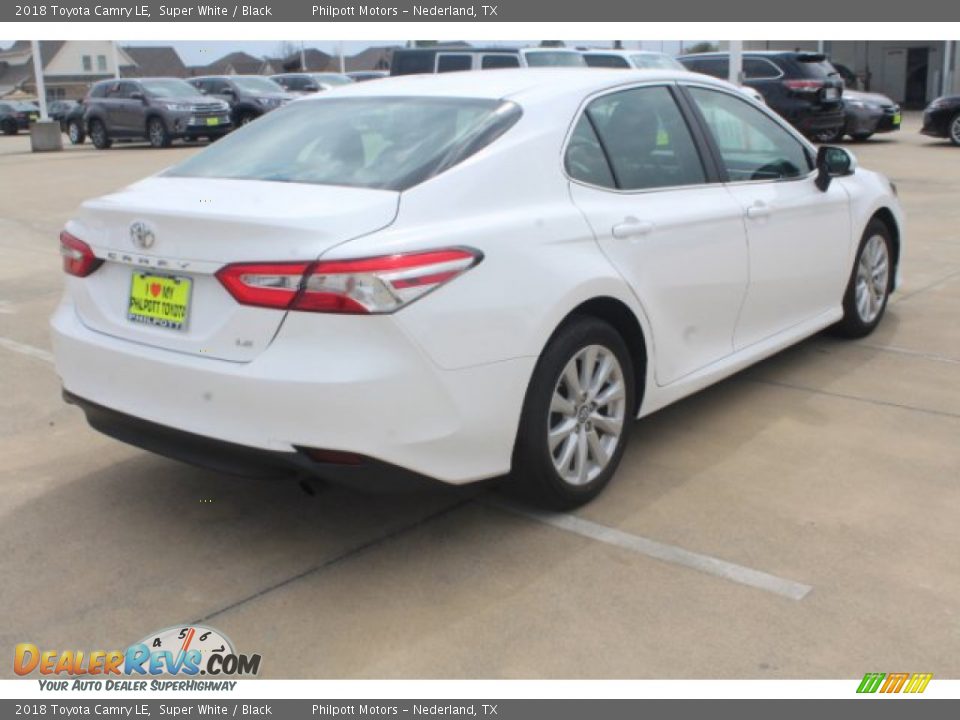 2018 Toyota Camry LE Super White / Black Photo #8