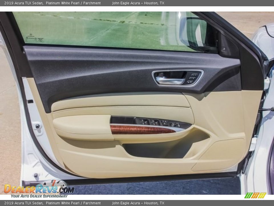 2019 Acura TLX Sedan Platinum White Pearl / Parchment Photo #12