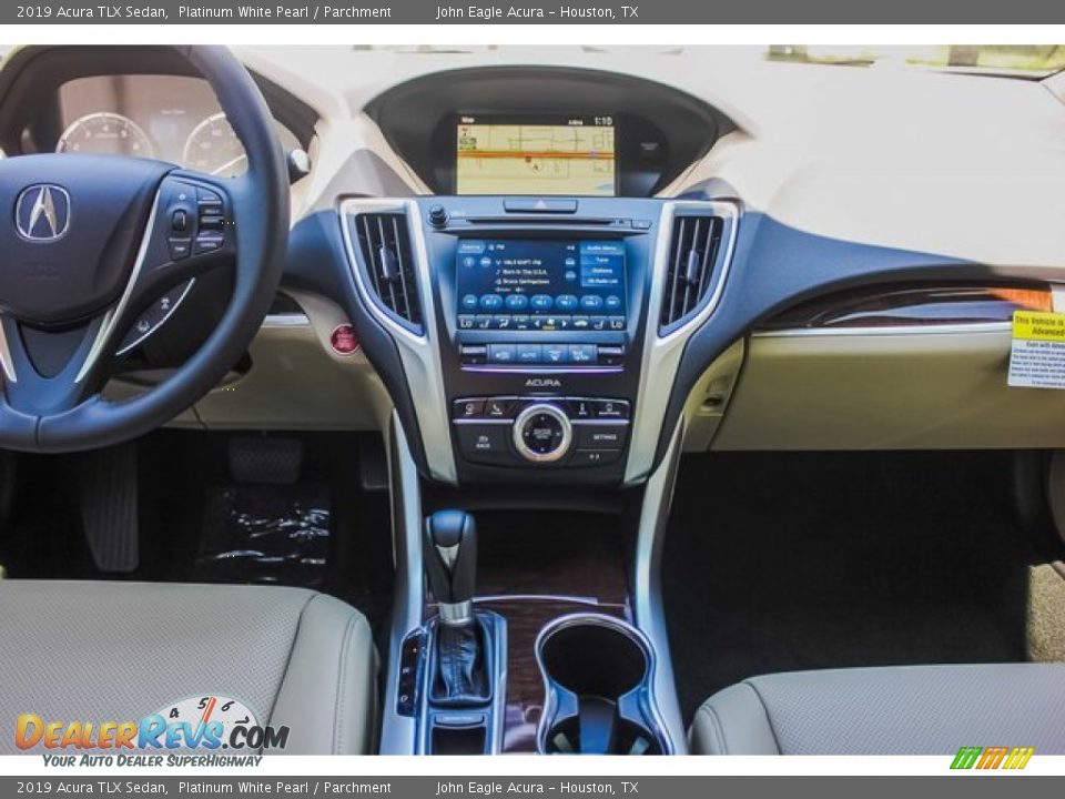 2019 Acura TLX Sedan Platinum White Pearl / Parchment Photo #20