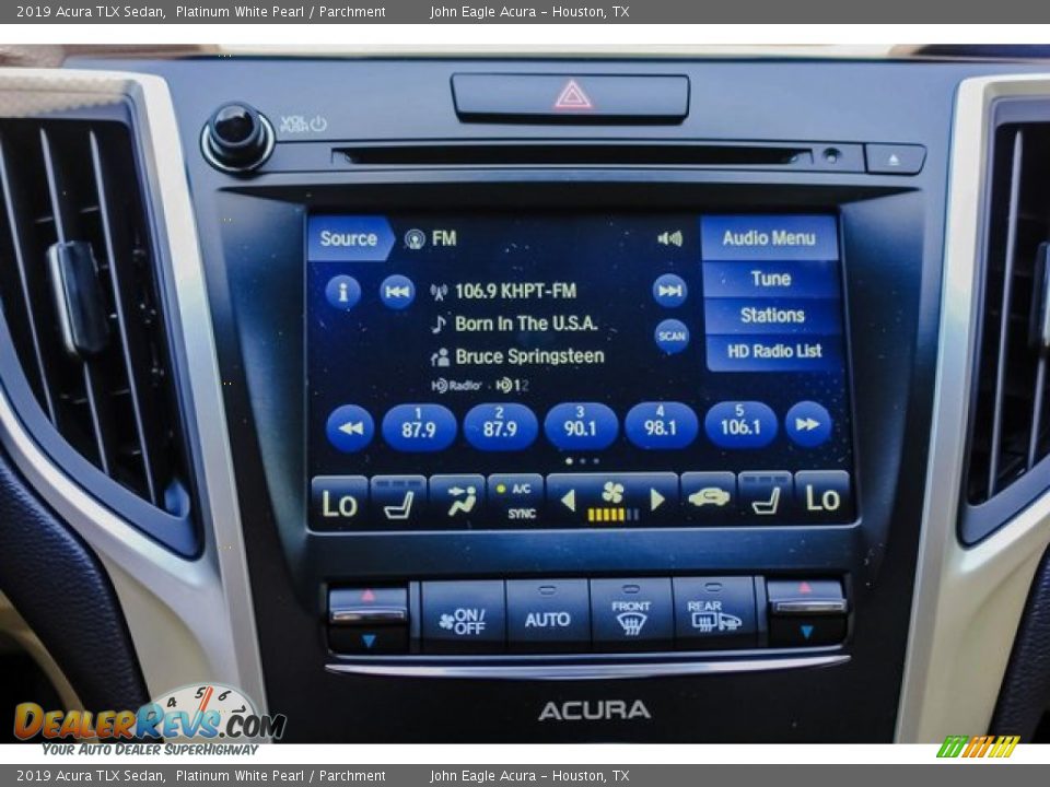2019 Acura TLX Sedan Platinum White Pearl / Parchment Photo #22