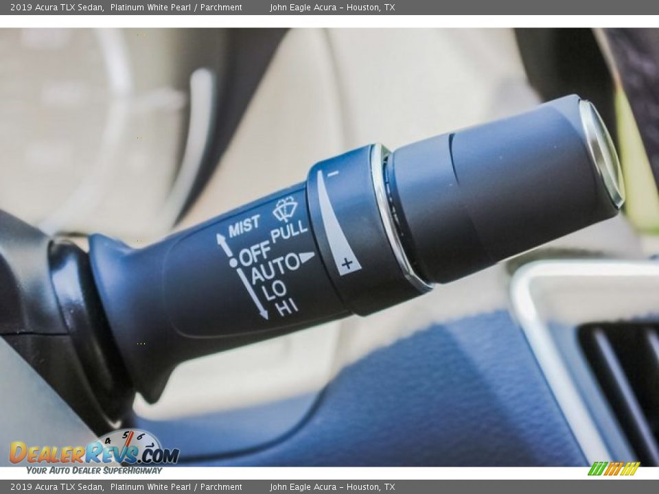 2019 Acura TLX Sedan Platinum White Pearl / Parchment Photo #31