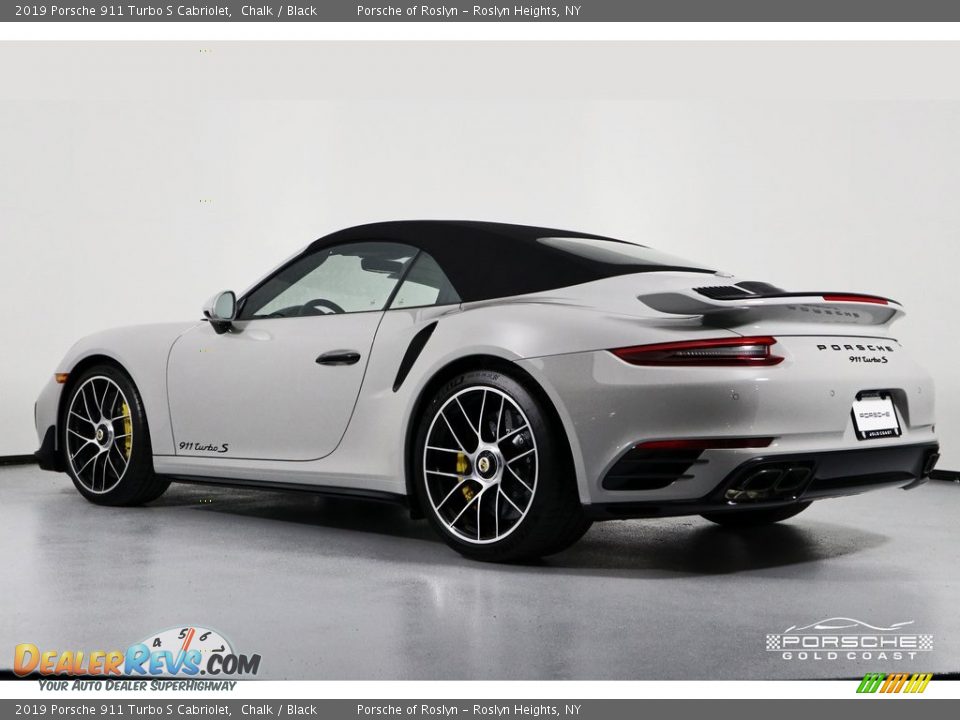 2019 Porsche 911 Turbo S Cabriolet Chalk / Black Photo #26