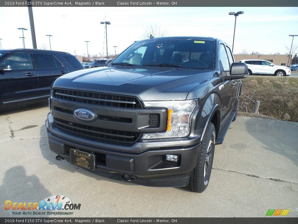 2019 Ford F150 STX SuperCrew 4x4 Magnetic / Black Photo #1