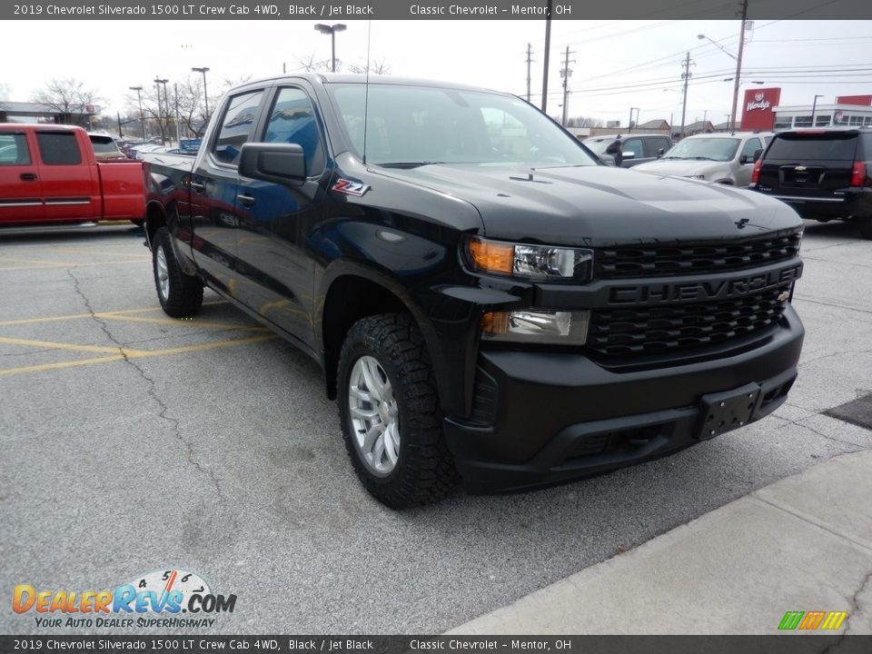 2019 Chevrolet Silverado 1500 LT Crew Cab 4WD Black / Jet Black Photo #3