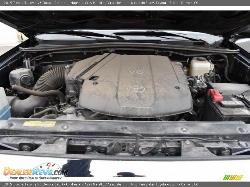 2015 Toyota Tacoma V6 Double Cab 4x4 Magnetic Gray Metallic / Graphite Photo #9