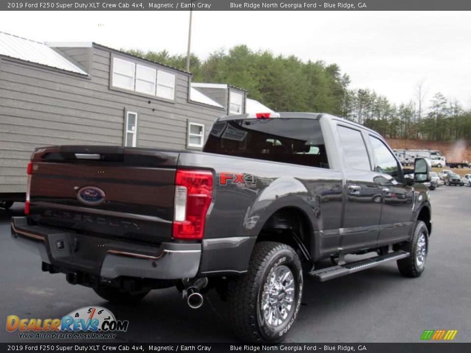 2019 Ford F250 Super Duty XLT Crew Cab 4x4 Magnetic / Earth Gray Photo #6