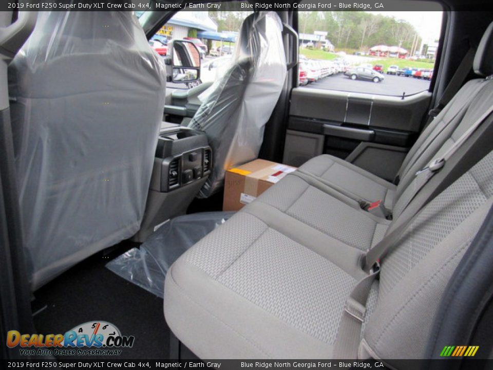 2019 Ford F250 Super Duty XLT Crew Cab 4x4 Magnetic / Earth Gray Photo #15