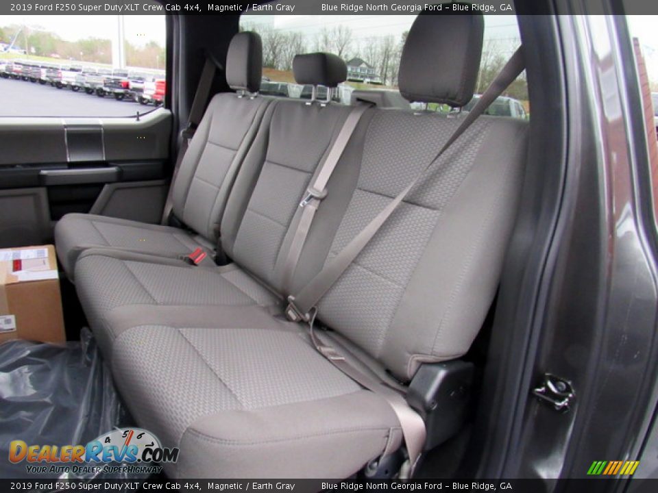 2019 Ford F250 Super Duty XLT Crew Cab 4x4 Magnetic / Earth Gray Photo #16