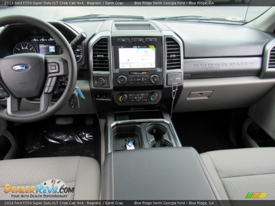 2019 Ford F250 Super Duty XLT Crew Cab 4x4 Magnetic / Earth Gray Photo #19