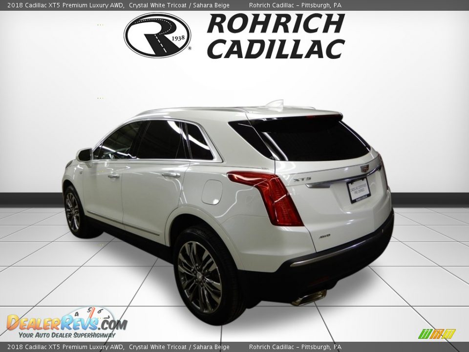 2018 Cadillac XT5 Premium Luxury AWD Crystal White Tricoat / Sahara Beige Photo #3