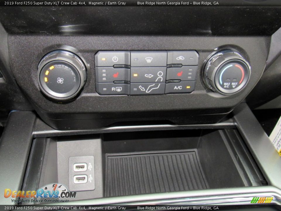 2019 Ford F250 Super Duty XLT Crew Cab 4x4 Magnetic / Earth Gray Photo #26