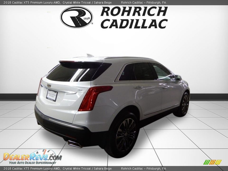 2018 Cadillac XT5 Premium Luxury AWD Crystal White Tricoat / Sahara Beige Photo #5