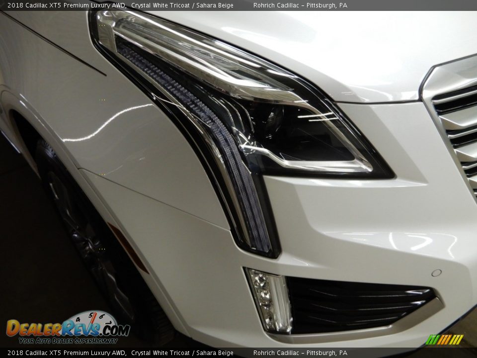 2018 Cadillac XT5 Premium Luxury AWD Crystal White Tricoat / Sahara Beige Photo #10