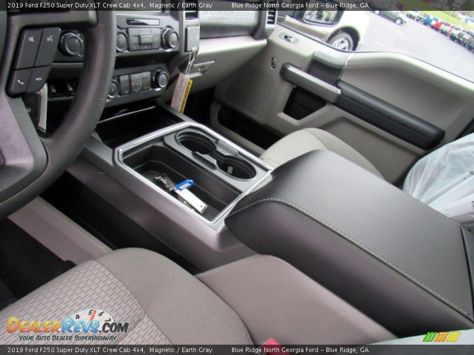 2019 Ford F250 Super Duty XLT Crew Cab 4x4 Magnetic / Earth Gray Photo #34