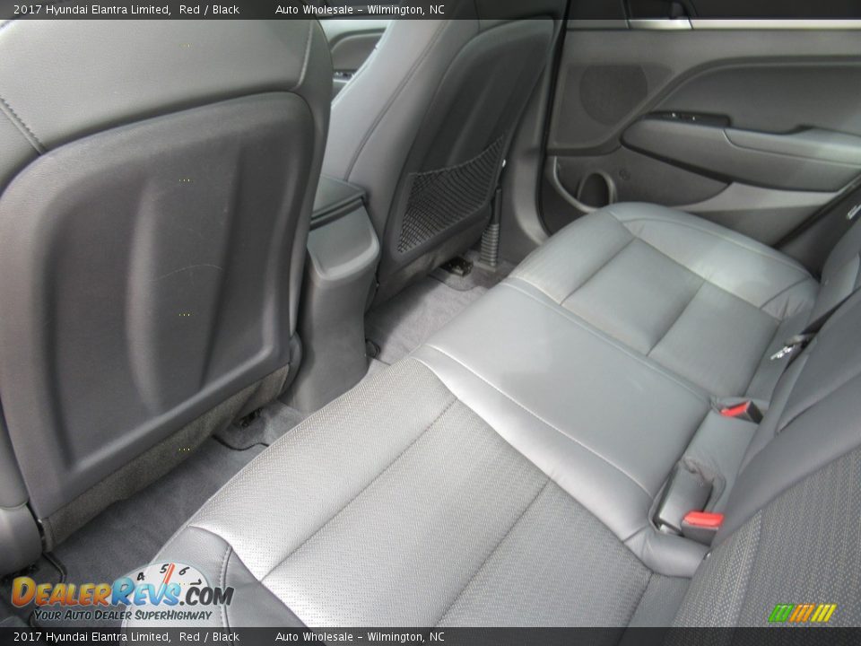 2017 Hyundai Elantra Limited Red / Black Photo #10