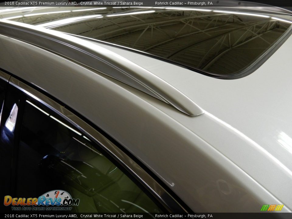 2018 Cadillac XT5 Premium Luxury AWD Crystal White Tricoat / Sahara Beige Photo #14