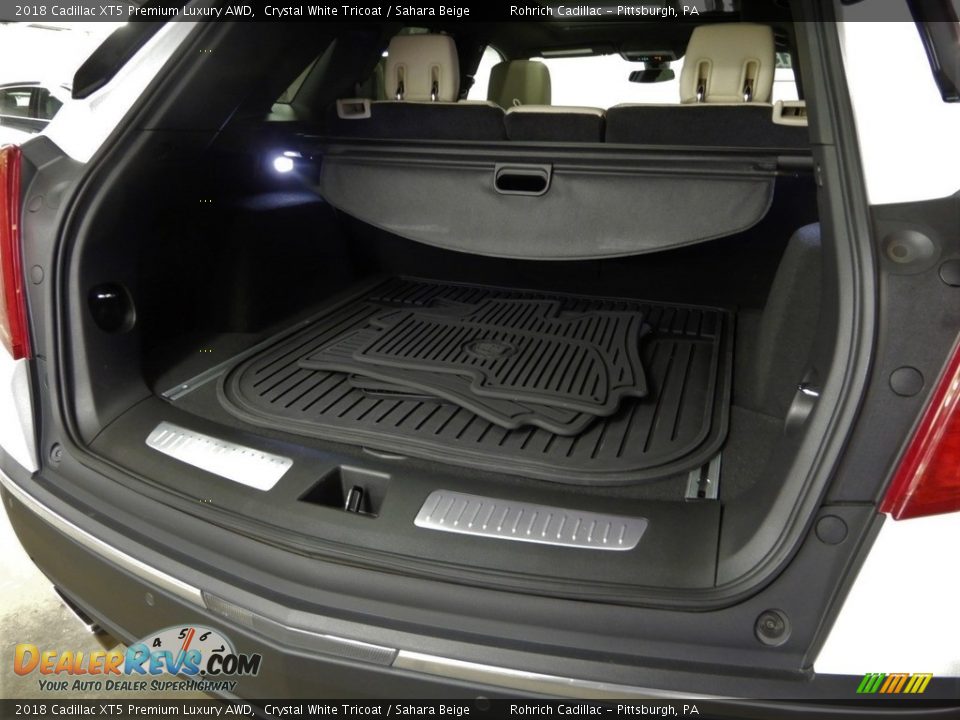 2018 Cadillac XT5 Premium Luxury AWD Crystal White Tricoat / Sahara Beige Photo #22