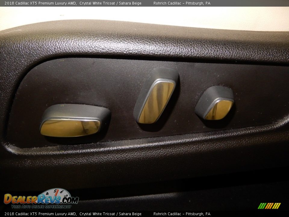 2018 Cadillac XT5 Premium Luxury AWD Crystal White Tricoat / Sahara Beige Photo #23