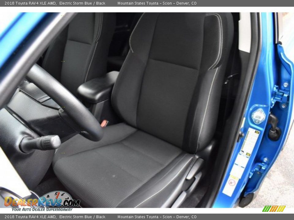 2018 Toyota RAV4 XLE AWD Electric Storm Blue / Black Photo #12