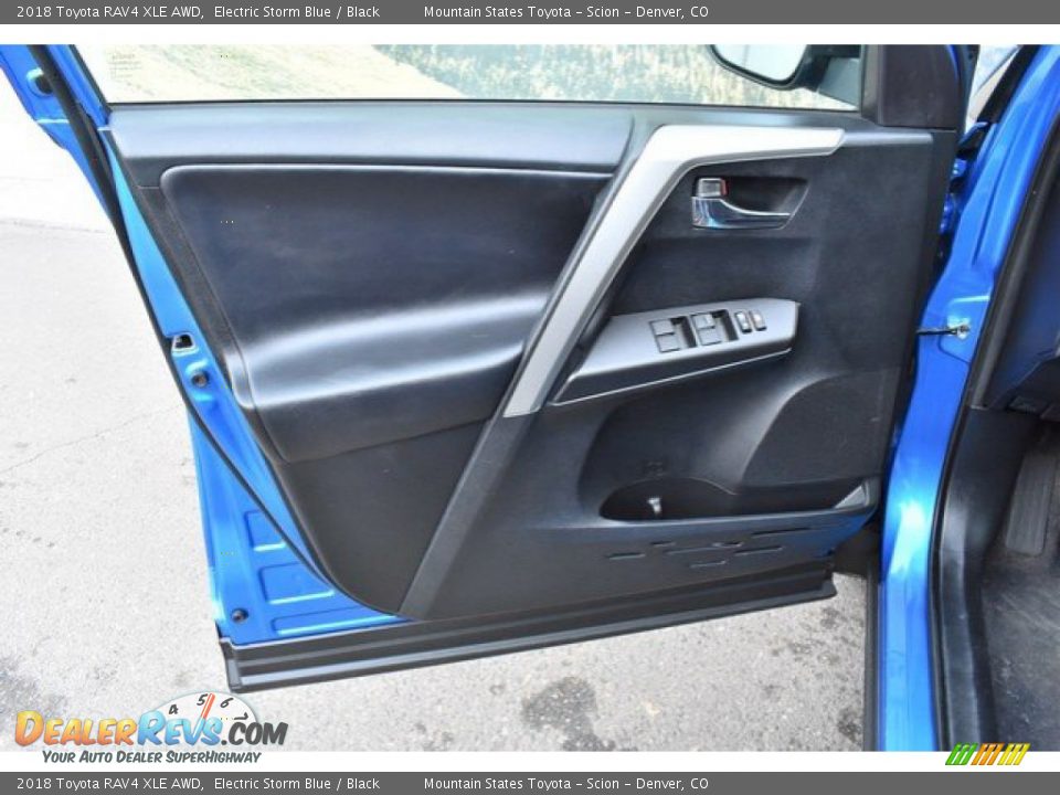 2018 Toyota RAV4 XLE AWD Electric Storm Blue / Black Photo #25