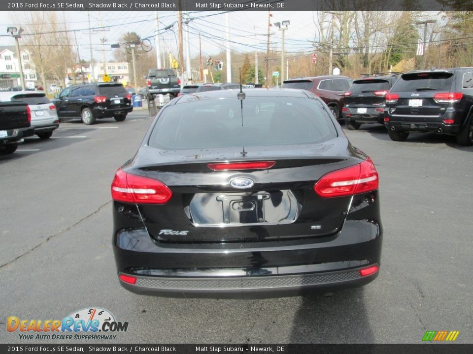 2016 Ford Focus SE Sedan Shadow Black / Charcoal Black Photo #7