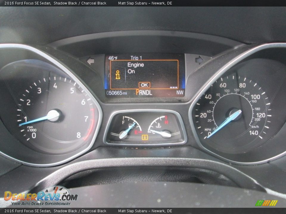 2016 Ford Focus SE Sedan Shadow Black / Charcoal Black Photo #28
