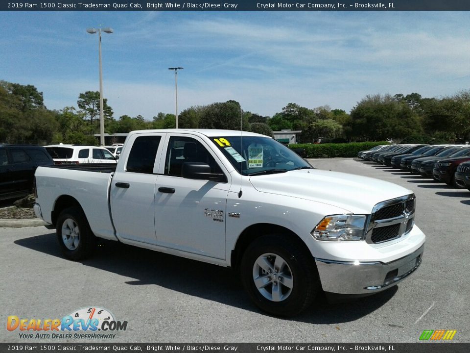 2019 Ram 1500 Classic Tradesman Quad Cab Bright White / Black/Diesel Gray Photo #7