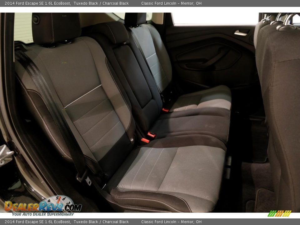 2014 Ford Escape SE 1.6L EcoBoost Tuxedo Black / Charcoal Black Photo #17