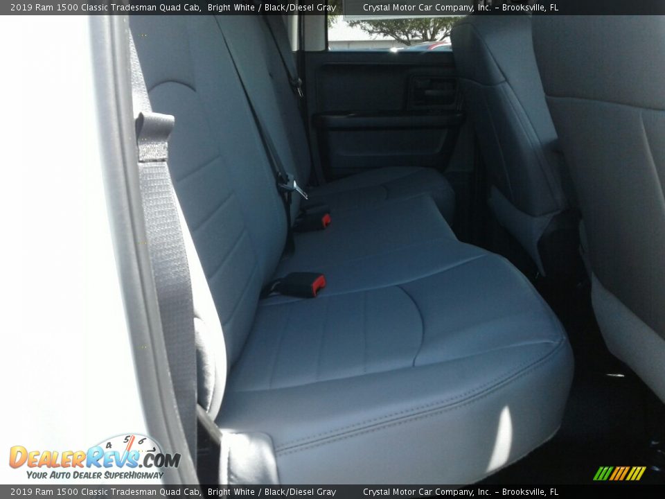 2019 Ram 1500 Classic Tradesman Quad Cab Bright White / Black/Diesel Gray Photo #11