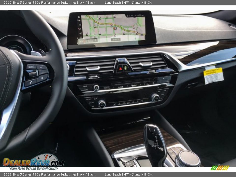 2019 BMW 5 Series 530e iPerformance Sedan Jet Black / Black Photo #6