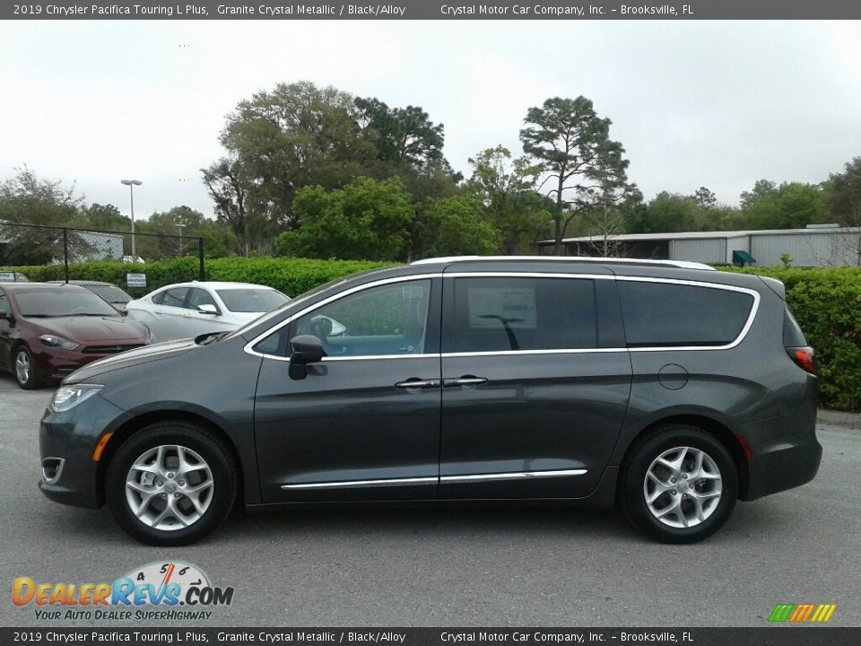 2019 Chrysler Pacifica Touring L Plus Granite Crystal Metallic / Black/Alloy Photo #2