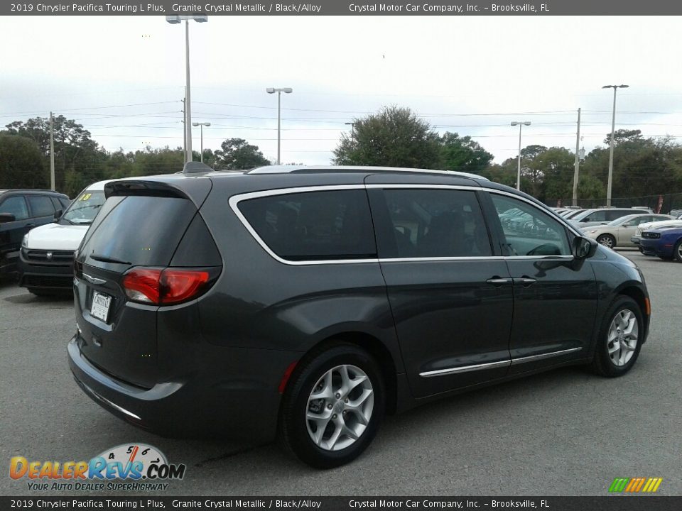 2019 Chrysler Pacifica Touring L Plus Granite Crystal Metallic / Black/Alloy Photo #5