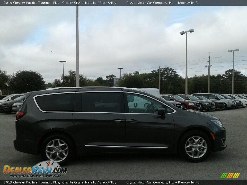 2019 Chrysler Pacifica Touring L Plus Granite Crystal Metallic / Black/Alloy Photo #6