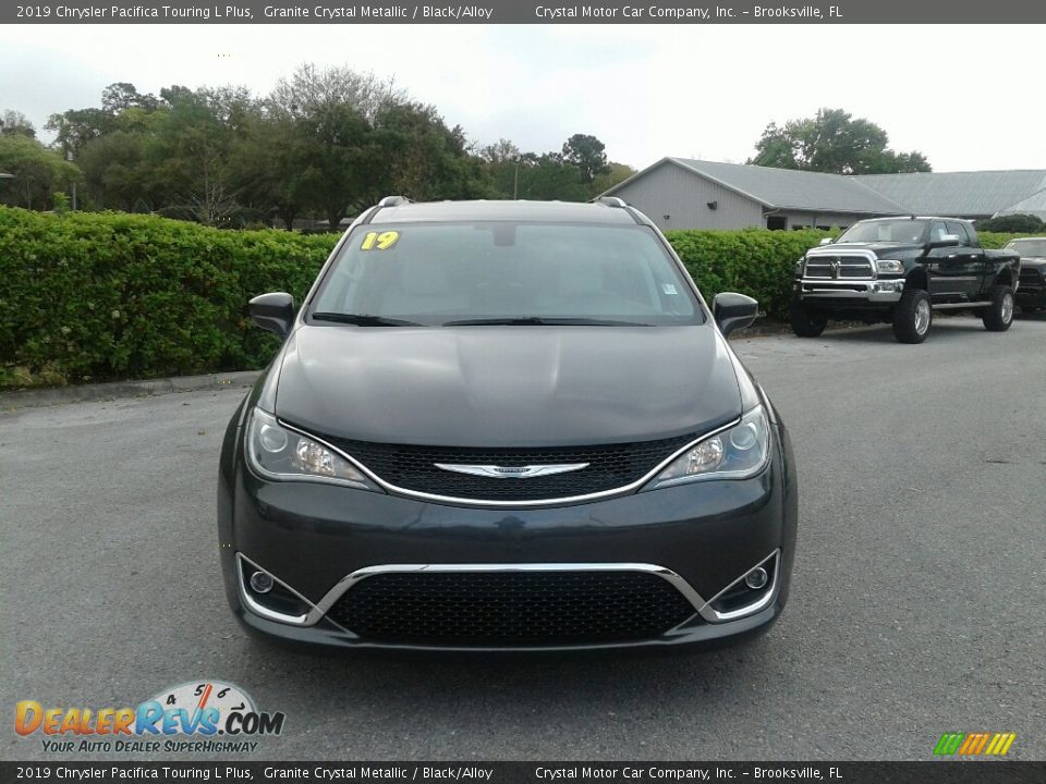 2019 Chrysler Pacifica Touring L Plus Granite Crystal Metallic / Black/Alloy Photo #8