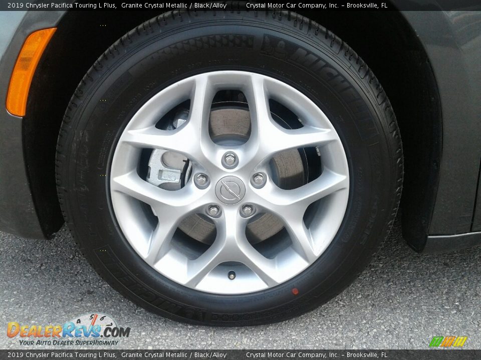 2019 Chrysler Pacifica Touring L Plus Granite Crystal Metallic / Black/Alloy Photo #21