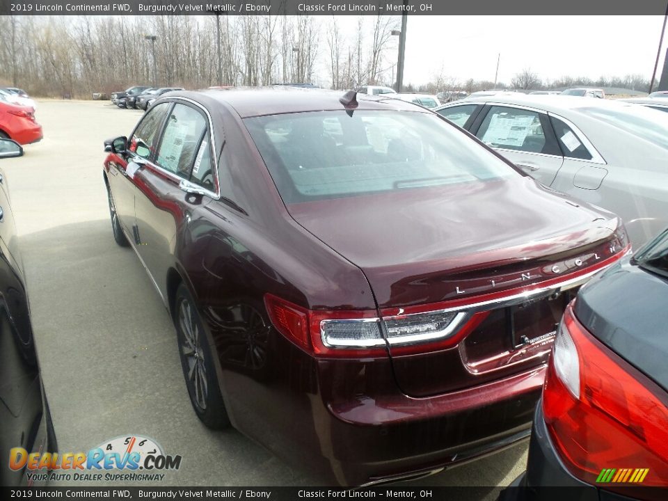 2019 Lincoln Continental FWD Burgundy Velvet Metallic / Ebony Photo #3