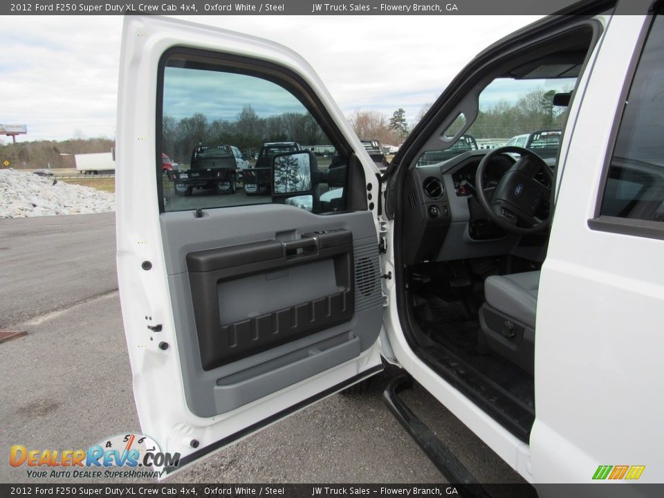 2012 Ford F250 Super Duty XL Crew Cab 4x4 Oxford White / Steel Photo #15