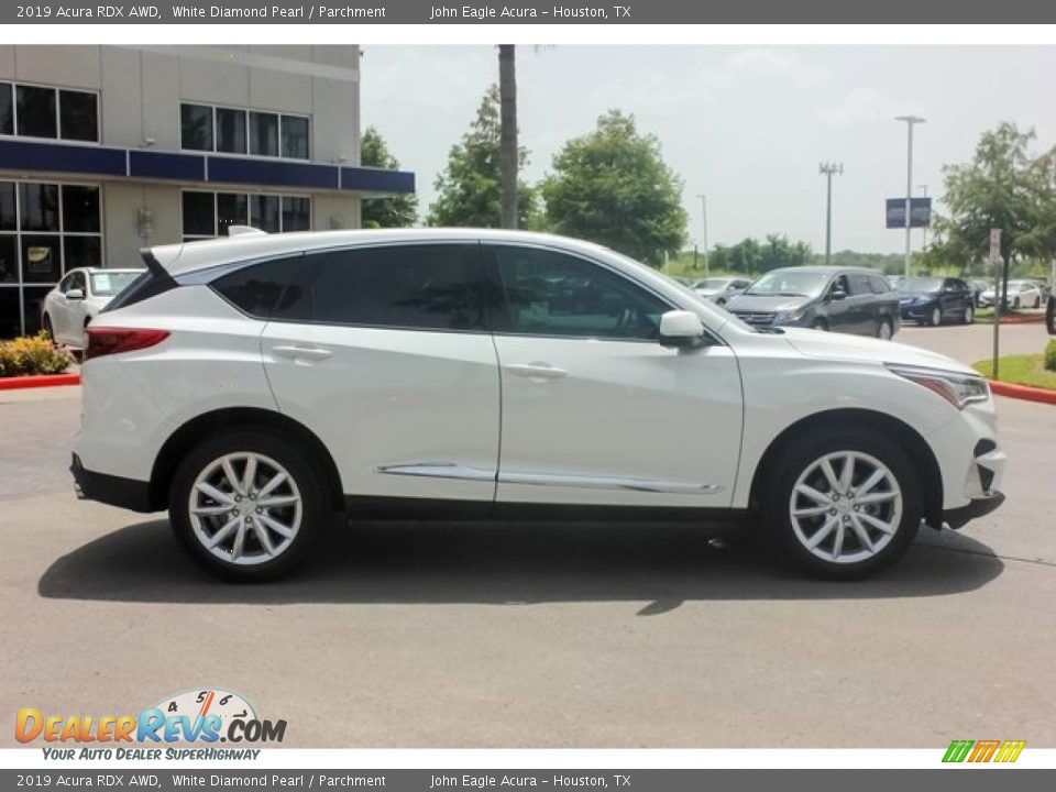2019 Acura RDX AWD White Diamond Pearl / Parchment Photo #8