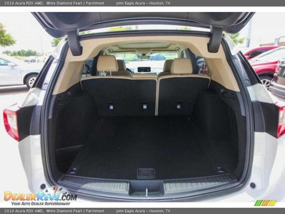 2019 Acura RDX AWD White Diamond Pearl / Parchment Photo #19