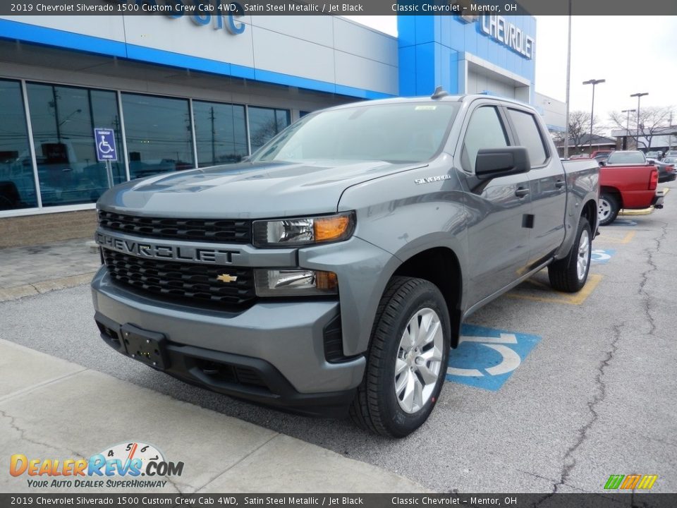 2019 Chevrolet Silverado 1500 Custom Crew Cab 4WD Satin Steel Metallic / Jet Black Photo #1